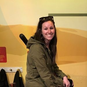 Meet your Posher, Megan